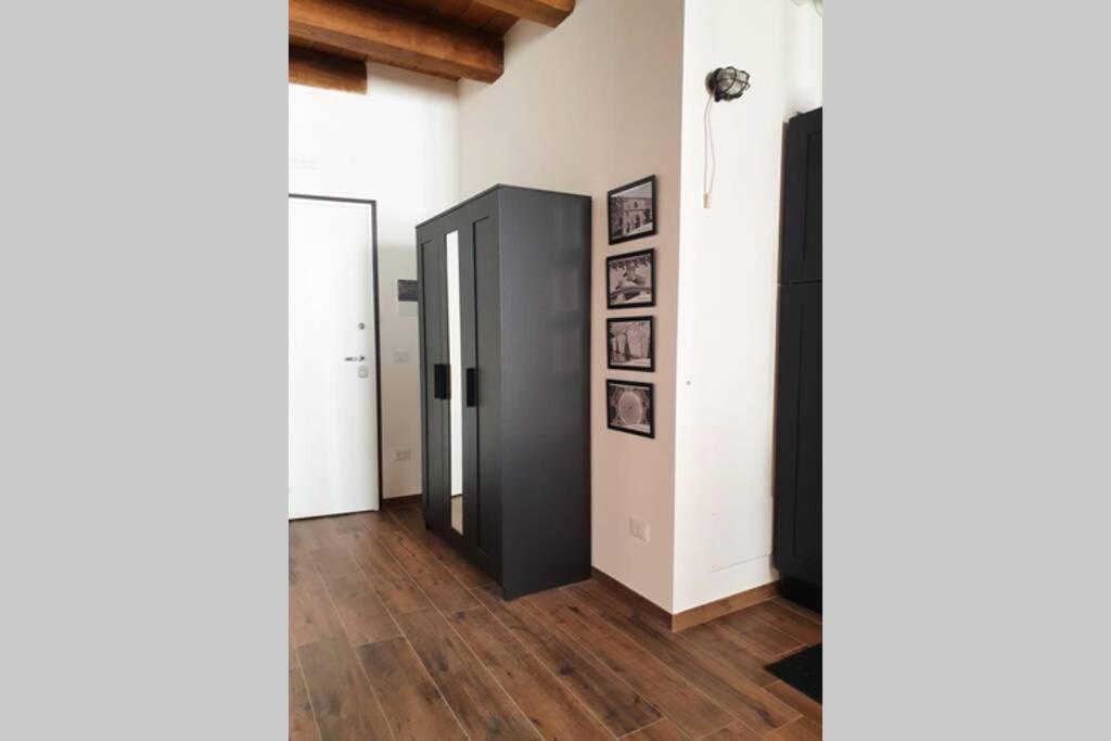Apartament Il Caddi - Caratteristico Monolocale In Pieno Centro Storico LʼAquila Zewnętrze zdjęcie